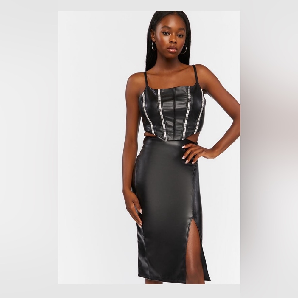 Forever 21 Leather high slit skirt NWT